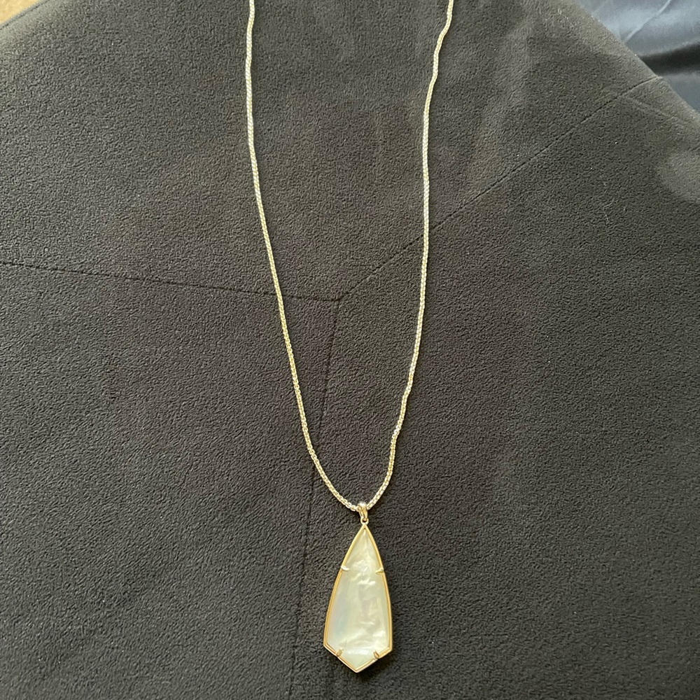 Kendra Scott Pearl Necklace
